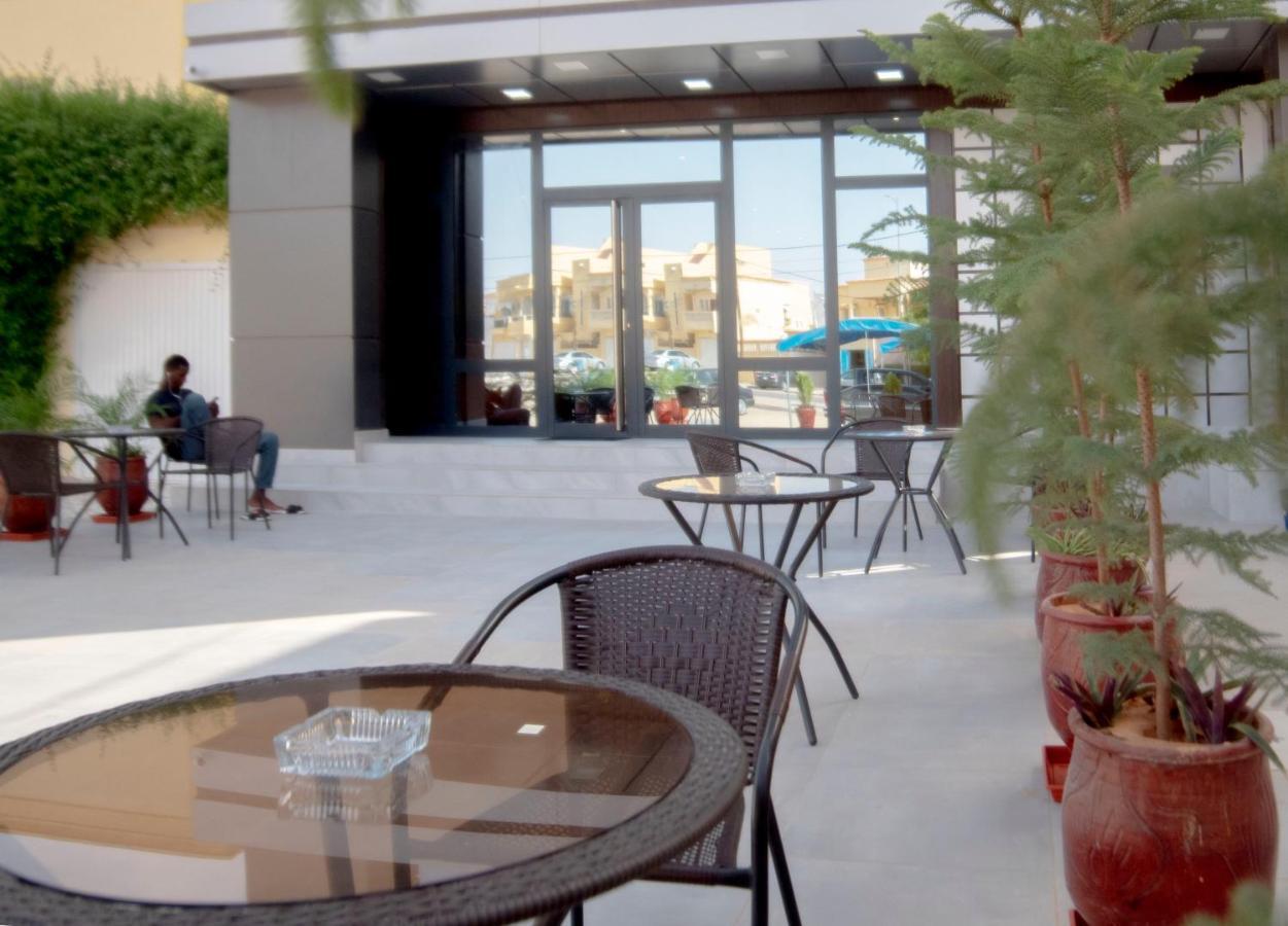 Urban Hotel Nouakchott Ngoại thất bức ảnh